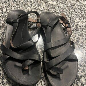 OLUKAI Upena Women's Beach Sandals